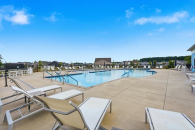 Welcome to this beautifully maintained 3-bedroom, 2-bath home - photo 27