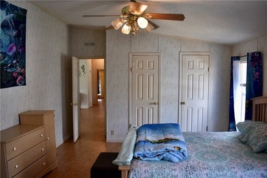 Tucked at the end of a quiet cul-de-sac, this FURNISHED - photo 29