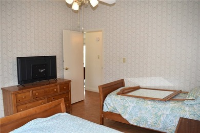 Tucked at the end of a quiet cul-de-sac, this FURNISHED - photo 30