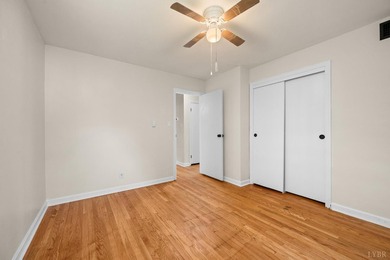Price Revise! Welcome to 140 Moorman Drive! This beautifully - photo 13