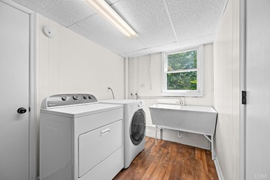 Price Revise! Welcome to 140 Moorman Drive! This beautifully - photo 17