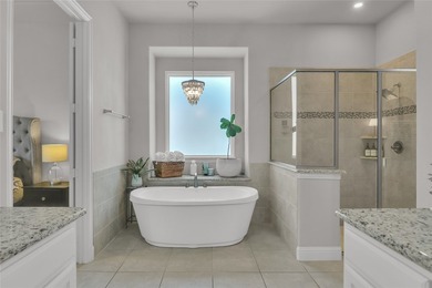 Sophisticated residence situated just off the tee of the golf - photo 19