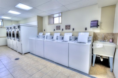 Rarely available TOP (4th) FLOOR 2 Bedroom, 2 Bath residence in - photo 26
