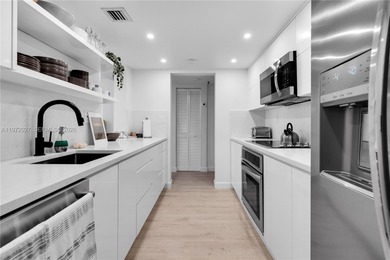 The perfect beachfront apartment. Beautifully renovated 1.5BR /