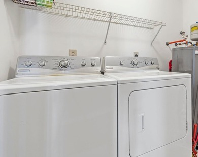 Stylish 3-bedroom, 2-bath condo in a prime location, offering - photo 21