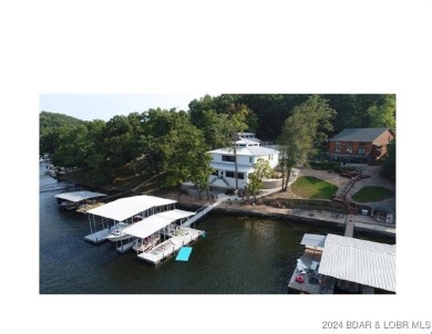 Lake of the Ozarks Home For Sale in Gravois Mills Missouri