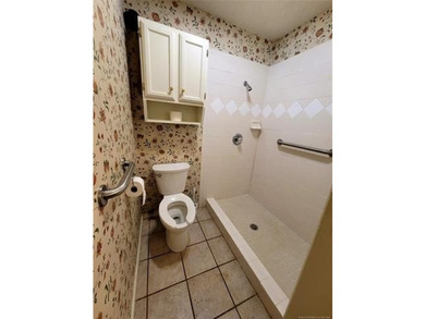 LONGTOWN ESTATES HOME WITH ACCESS TO THE WATER! Come home to - photo 38