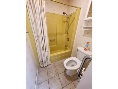 LONGTOWN ESTATES HOME WITH ACCESS TO THE WATER! Come home to - photo 43