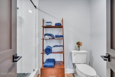 Stylishly updated and move-in ready, this second-floor - photo 23