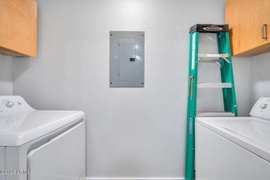 Stylishly updated and move-in ready, this second-floor - photo 28