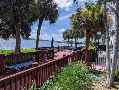 Gorgeous! Experience five star luxury living! 2nd floor (top - photo 28