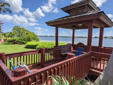 Gorgeous! Experience five star luxury living! 2nd floor (top - photo 29
