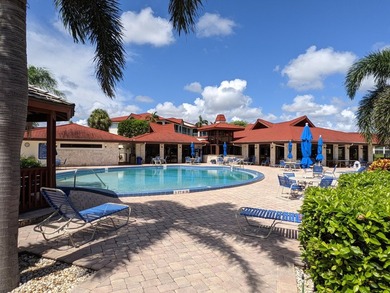 Gorgeous! Experience five star luxury living! 2nd floor (top - photo 31