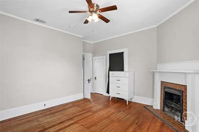 Built in the 1920s, this beautifully restored historic gem oozes - photo 34