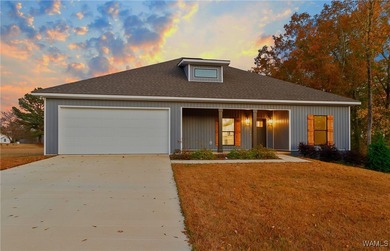 Lake Home For Sale in Cottondale, Alabama