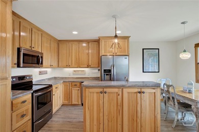 This custom-built coastal cottage sits on a scenic bluff - photo 13