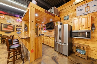 Lake life just got an upgrade. Custom built in 2022 this modern - photo 22
