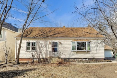 Forest Lake Home For Sale in Lake Zurich Illinois