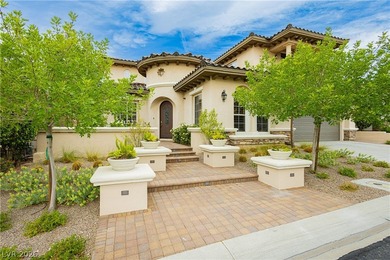 Beautiful Red Rock CC Home with great location on course - photo 2