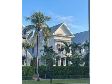 In the heart of Olde Naples, this 2020-built courtyard residence - photo 2