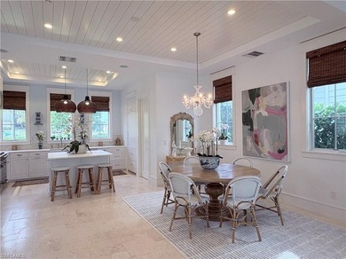 In the heart of Olde Naples, this 2020-built courtyard residence - photo 6