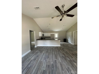 Blackwater River Home For Sale in Milton Florida