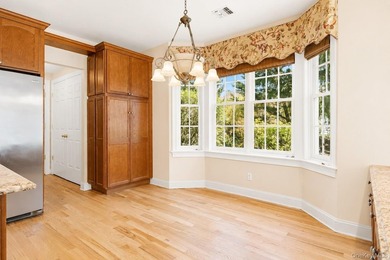 **Country Club Living at The Greens at Half Hollow** Beautifully - photo 19