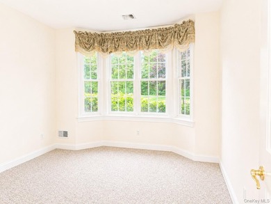 **Country Club Living at The Greens at Half Hollow** Beautifully - photo 20