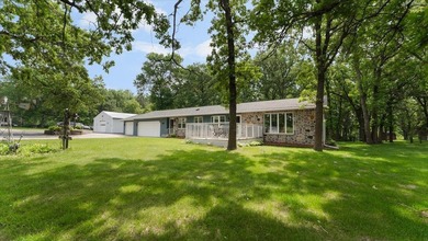Welcome to this spacious 4-bedroom, 3-bath rambler just minutes - photo 4