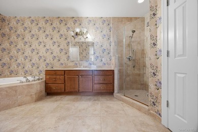 **Country Club Living at The Greens at Half Hollow** Beautifully - photo 27