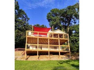 Lake Home For Sale in Sunrise Beach, Missouri