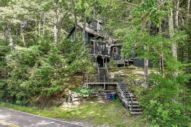 Tree House Cottage is a magical property overlooking Hosmer Pond - photo 3