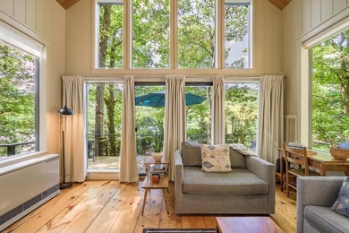 Tree House Cottage is a magical property overlooking Hosmer Pond - photo 7