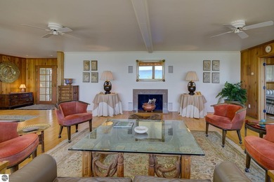 Nestled along 150 feet of private frontage on beautiful Good - photo 14