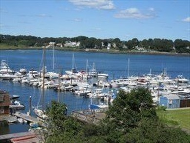 PRICE REDUCED. Waterfront 2 bedroom, 2 full bath unit. Panoramic - photo 16