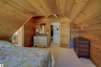 Nestled along 150 feet of private frontage on beautiful Good - photo 27