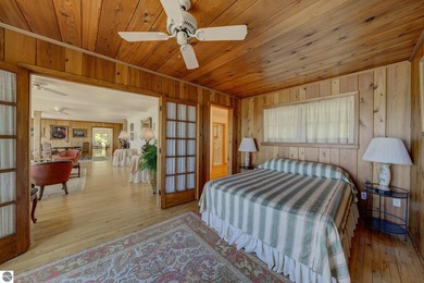 Nestled along 150 feet of private frontage on beautiful Good - photo 36