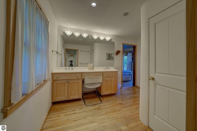 Nestled along 150 feet of private frontage on beautiful Good - photo 37