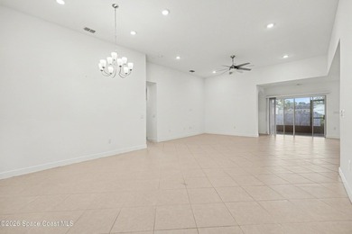 5 bed + 1 / 3 Bathroom. MOTIVATED SELLER! Welcome to this - photo 5