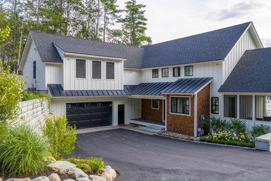 Set on nearly an acre with 201 feet of pristine Lake - photo 7