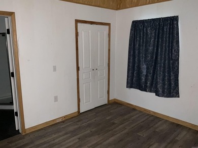 MOTIVATED SELLER !!!! Corner Lot Super cute home with a metal - photo 11
