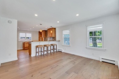 Welcome Home To This Breathtaking 1890 Colonial In The Heart Of - photo 11