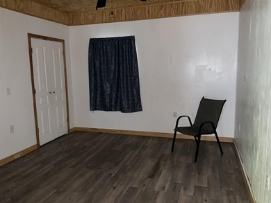 MOTIVATED SELLER !!!! Corner Lot Super cute home with a metal - photo 20