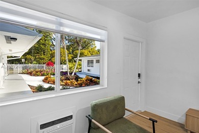 Rare opportunity to acquire Casa Park, a fully renovated 14-unit - photo 24