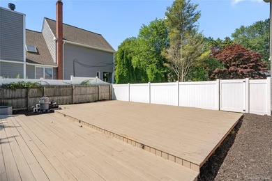 Welcome to this beautifully renovated 4-bedroom, 2-bath Cape - photo 30