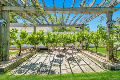 Welcome Home To This Breathtaking 1890 Colonial In The Heart Of - photo 34