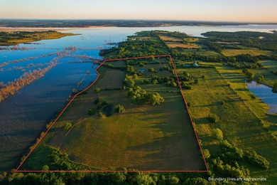 Welcome to an impressive, undeveloped waterfront tract on Bois - photo 2