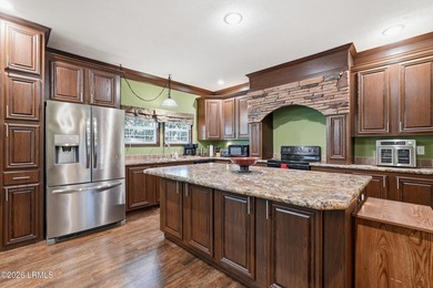 One of the most impeccably maintained and thoughtfully updated - photo 13