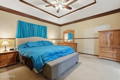One of the most impeccably maintained and thoughtfully updated - photo 19