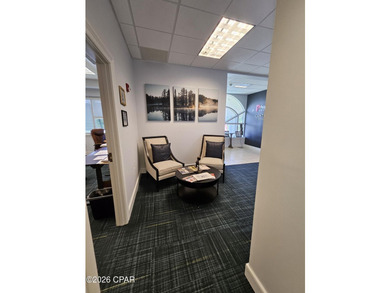VERY LARGE PRICE REDUCTION. This property is the perfect spot - photo 26